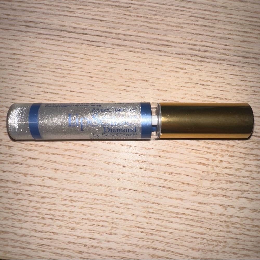 SENEGENCE LipSense® Moisturizing Gloss Diamond Kiss - Picture 9 of 12